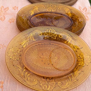 Vintage MCM Indiana Glass Tiara Sandwich Amber Glass Set of 4 Snack Plates