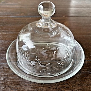 Princess House Crystal Heritage Round Covered Butter Dish Round Knob