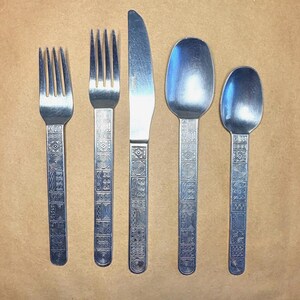 Cambridge Stainless Flatware Aztec Pattern 5pc Place Setting