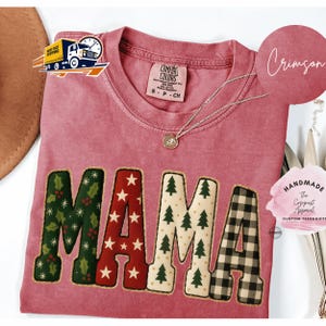 Comfort Colors Christmas Mama Shirt, Retro Mom Shirt, Christmas Gift for Mom, Xmas Christmas Tee Holiday New Mom Gift Pregnancy Announcement