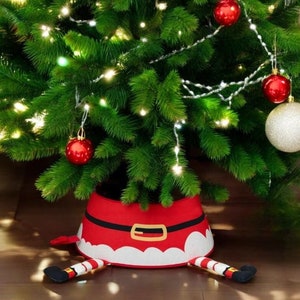 Festive Christmas Tree Collar: Santa Claus Design
