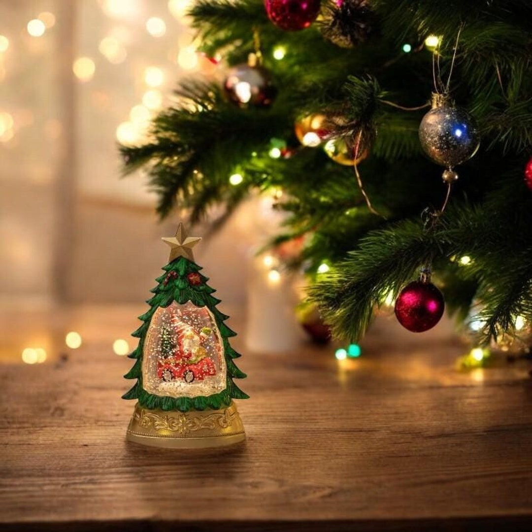Christmas Tree Snow Globe - Christmas Crystal Ball Holiday and Snow ...