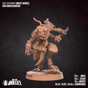 May include: A tan Thri-Kreen Assassin miniature figure from the Bullet Heroes collection. The figure is posed with two curved blades and is 35mm in height. The base dimensions are 25mm, and the overall dimensions are 28.44 x 35.95 x 34.44mm.