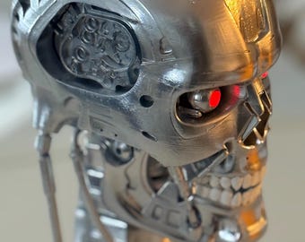 T-800 ターミネーター ヘッド 1:1 (赤く光る目の色) - Etsy 日本