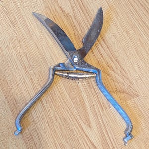 Vintage Laurus Solingen Steel Kitchen Poultry Shears Scissor Cutlery *READ