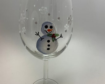 Wine Glass Hand Painted Snowman with holly, stemmed wine glass, stemless wine glass, house warming gift, Holiday decor, Christmas Decor