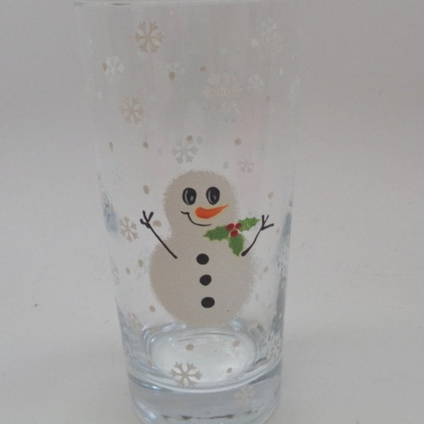 Hand Painted Beverage Snowman Glass  14 oz glass Holiday tableware