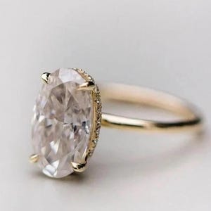 Oval Moissanite Minimalist Engagement Ring, Dainty Solitaire Ring, Thin Band Hidden Halo Ring, Wedding Ring for Her, Gold Women Ring, Gifts