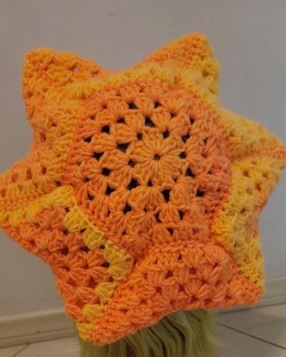 クラウンハットのかぎ針編みパターン、初心者向けチュートリアル、冬物