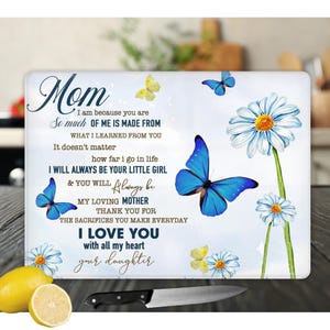 Mother&#39;s Glass Cutting Board, Vibrant Serving Tray for Charcuterie, Ideal Housewarming Gift from Daughter to Mother - Mother&#39;s Day Gift