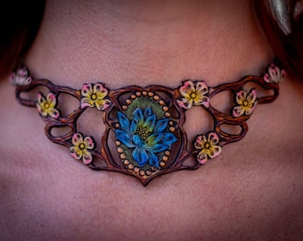 Hand-Carved Leather Choker – Filigree Blue Lotus Flower Design