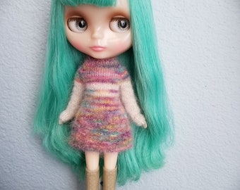 Hand knit mod dress for Neo Blythe