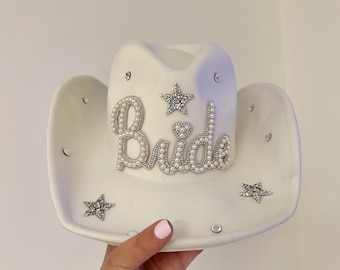 Bride to be cowgirl hat | Pearl Cowboy Hat | Bride Hat | Personalised Bridal Hat | Honeymoon Gifts | Hen Party Accessoires Last Rodeo