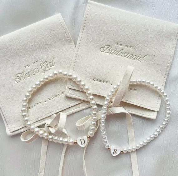 Cream Bridesmaid Proposal Gift | Bridesmaid Bracelet | Maid of Honour Jewellery Pouch | Personalised Bridal Gift | Personalised Bracelet