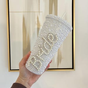 Taza fría para novia / Taza para futura novia / Taza de novia personalizada con perla / Regalo para despedida de soltera / Decoración para despedida de soltera / Regalo para despedida de soltera