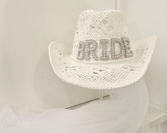Sombrero de vaquera para novia / Sombrero de vaquero perlado / Sombrero de paja para novia / Sombrero de novia personalizado / Regalos de luna de miel / Accesorios para despedida de soltera Last Rodeo
