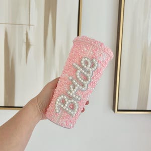 Bruidsbeker | Beker voor de aanstaande bruid | Gepersonaliseerde parelmoeren bruidsbeker | Cadeau voor een vrijgezellenfeest | Decoratie voor een vrijgezellenfeest | Cadeau voor een vrijgezellenavond Pink pearls