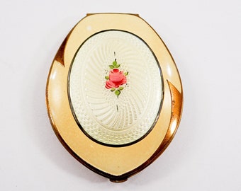 Art Deco Guilloche Compact, Mirror, Powder and Lip Compartments