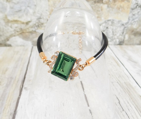 Vintage Emerald Glass and Rhinestone Bracelet - image 4