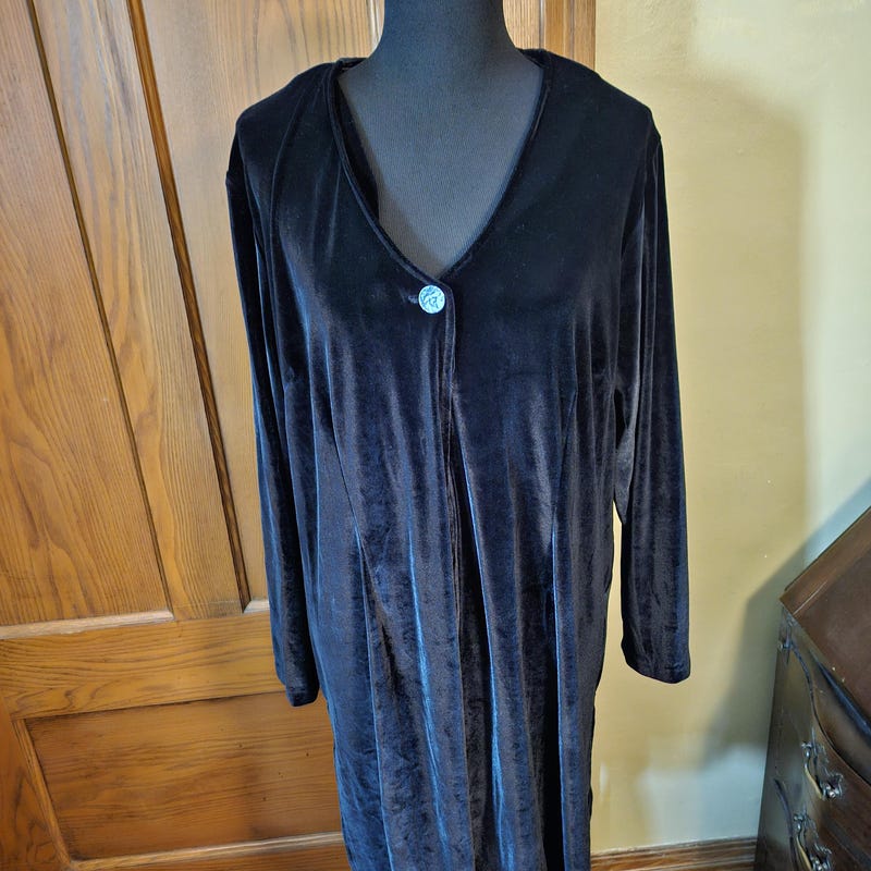 Elicia Cardigan | Vintage Knit Button-Up Cardigan