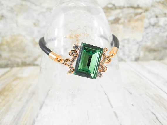 Vintage Emerald Glass and Rhinestone Bracelet - image 5