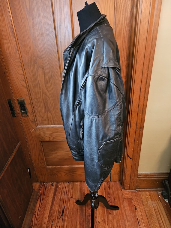 Vintage Men's Black Leather Motorcycle Jacket By … - image 2