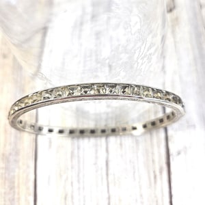 Bracciale Art Déco in argento sterling con strass trasparenti incastonati a canale di Diamonbar