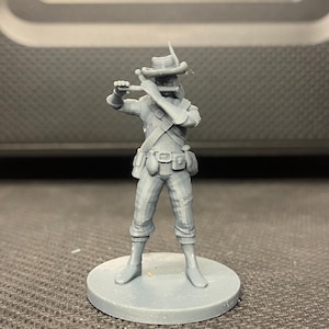 Human/Elf Male Bard