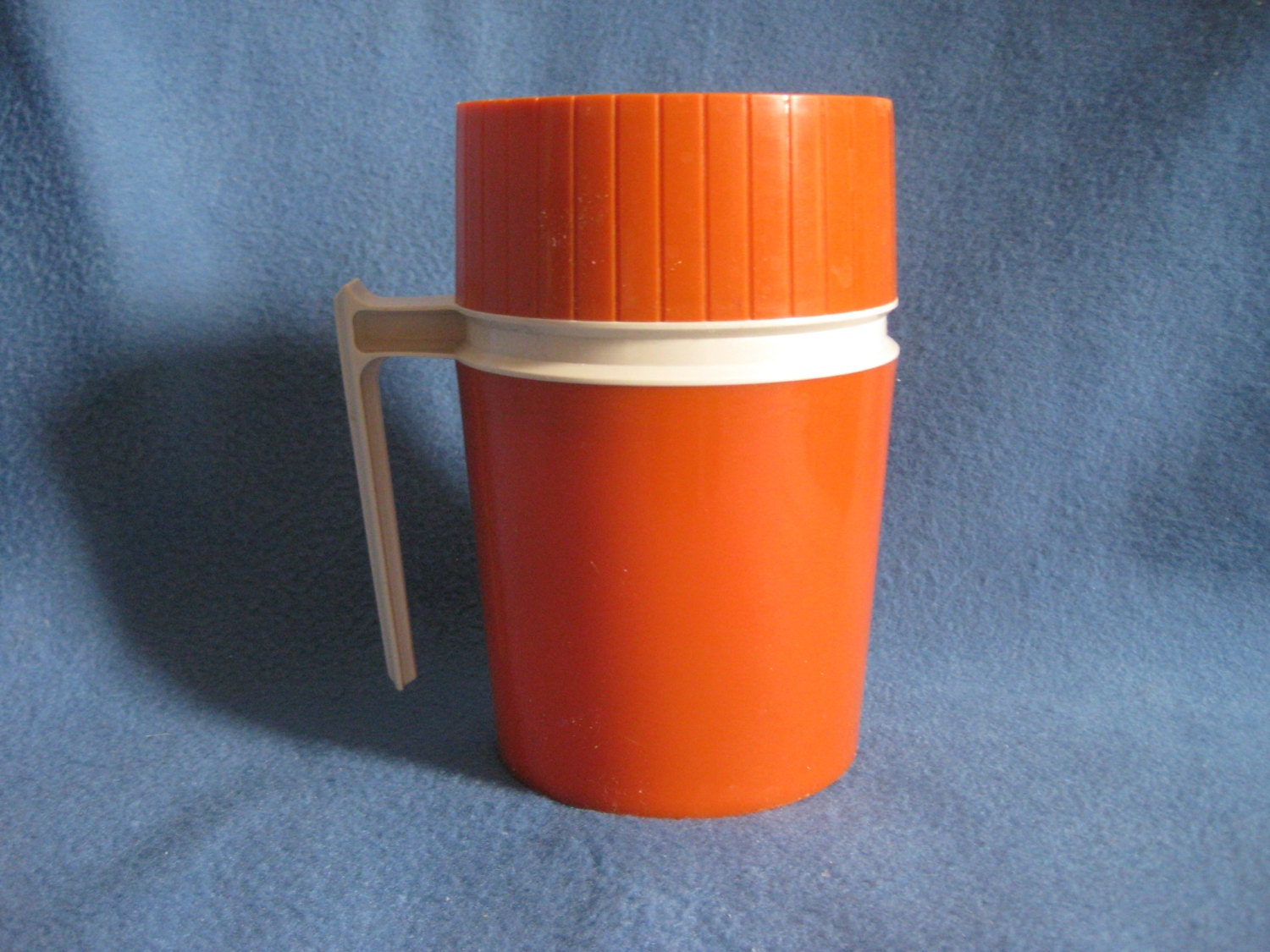 Thermos 6402 Orange and Cream Made in Canada 32 Oz Vintage Camping Work  Picnic Hot and Cold Vacuum Bottle and Cup Glass Insert Insulated 