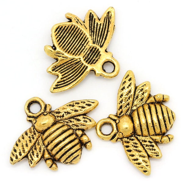 39 Gold Bee Pendant Charms, 21mm, 39 Pieces, S811, Antique Gold Tone