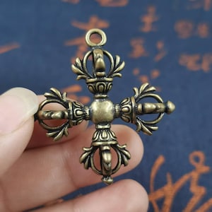 Nepal Handcrafted copper Vajra Tibetan Buddhism Dorje Phurba Amulet Collectibles, Tantra Buddhism Talisman Charm tiny Vajra phurpa Exorcism.