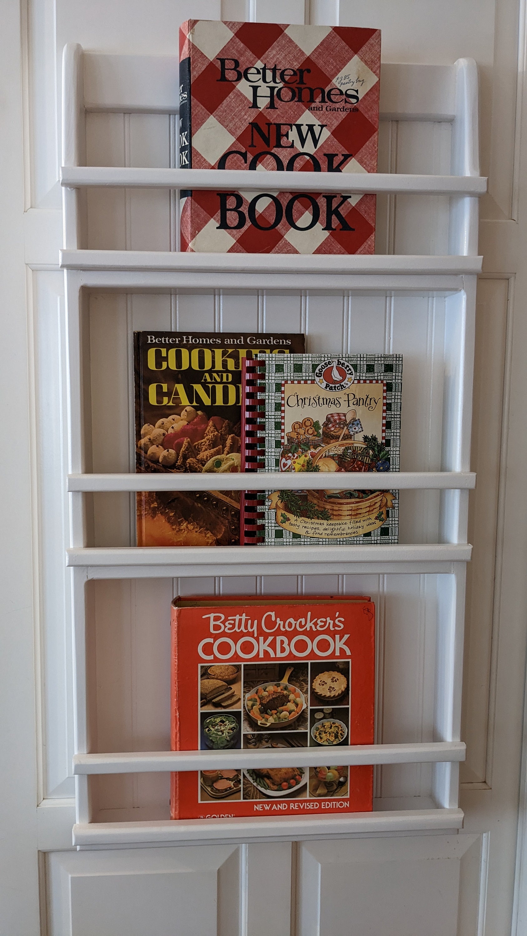 Wall mounted cookbook shelf deals
