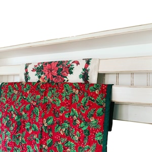 Quilt Rack , Quilt Hanger with Shelf , Wood Wall Shelf , Hanging Quilt Rod , Blanket Display