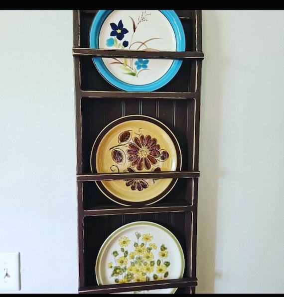 Rustic Plate Rack: Primitive Wall Hanging Display Shelf