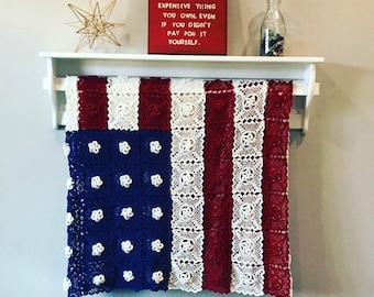 Wall Hanging Quilt Rack With Wood Shelf