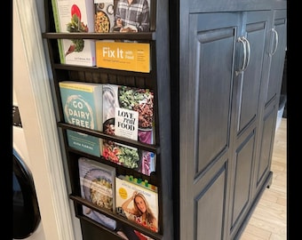 Handcrafted Pine Plate Rack: Cookbook Holder & Cutting Board Display