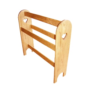 Standing Floor Quilt Rack Stand | Quilt Hanger | Blanket Hanger Stand