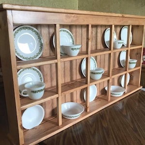 Beautiful Collector Tea Cup and Saucer Rack , Tea cup Storage , Coffee Mug Display, Kitchen Display Rack