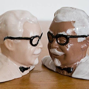 Colonel Saunders Porcelain Salt and Pepper Shakers Multi Cultural Edition image 3