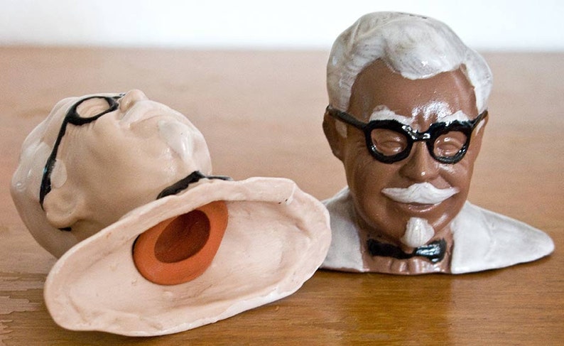 Colonel Saunders Porcelain Salt and Pepper Shakers Multi Cultural Edition image 4