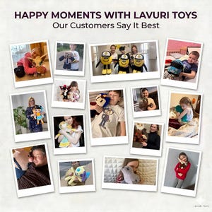 Puede incluir: Una taza de cer&aacute;mica blanca con un asa negra y el texto "But First, Coffee" en negro, en negrita. La taza est&aacute; sobre una superficie blanca.