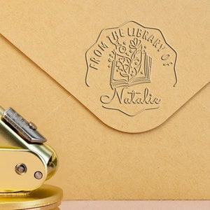 Timbro per goffratura di libri personalizzato, timbro per goffratura di libri, timbro per prenotazione, timbro in gomma di legno, timbro per goffratura di nomi personalizzato, dalla biblioteca di, regalo per gli amanti dei libri