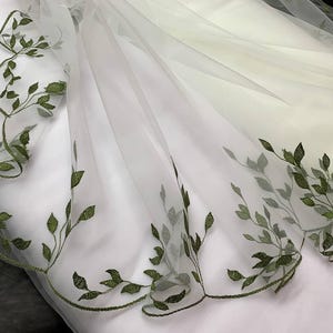 Emerald Green Leaf Embroidered Wedding Veil