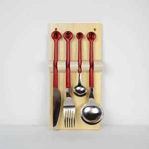 Set di posate gourmet Mono Ring – Design Peter Raacke anni '60, manici rossi
