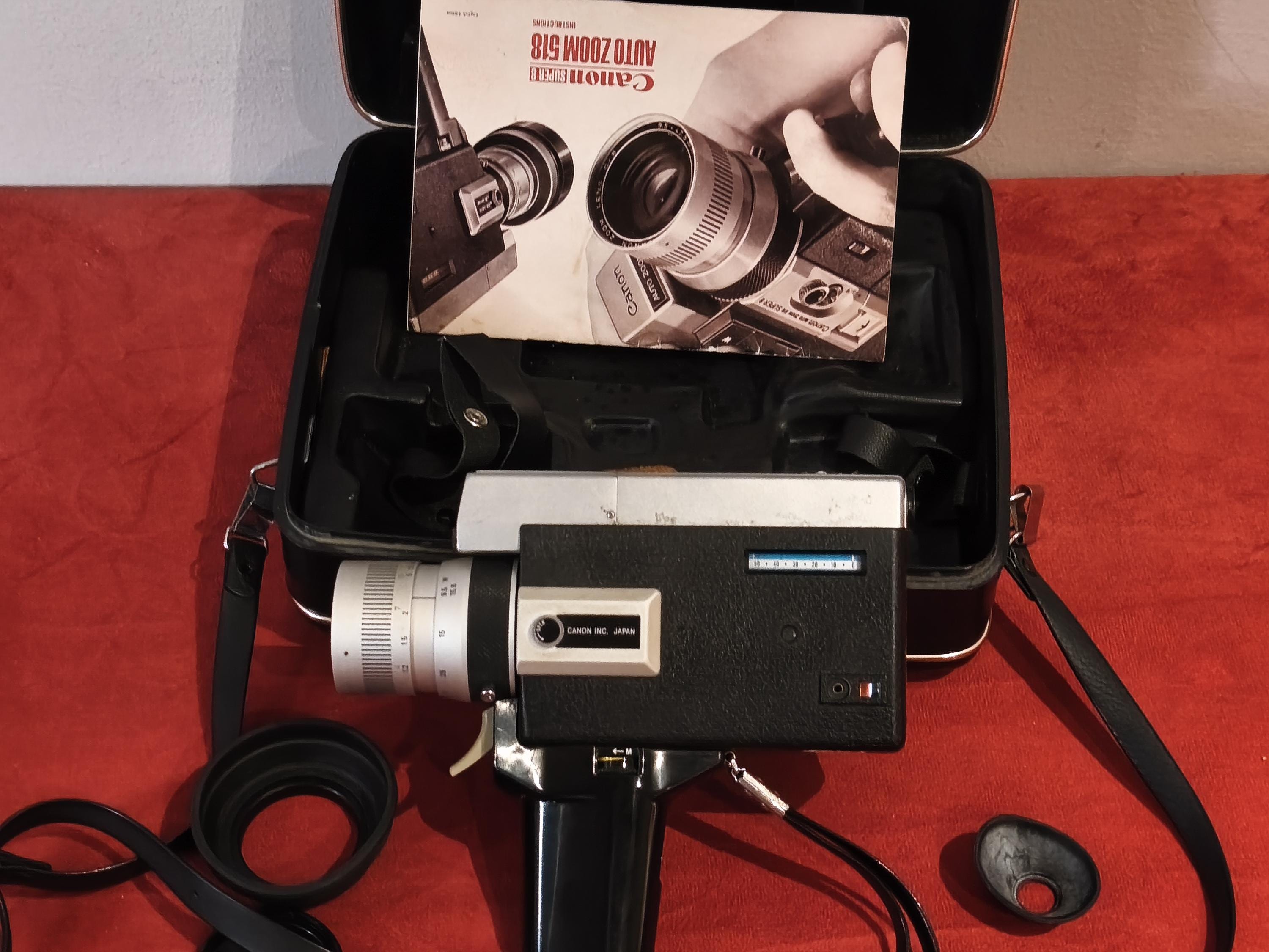 Canon AUTOZOOM518 sv super8 ケース付 キヤノン オートズーム 518 SV