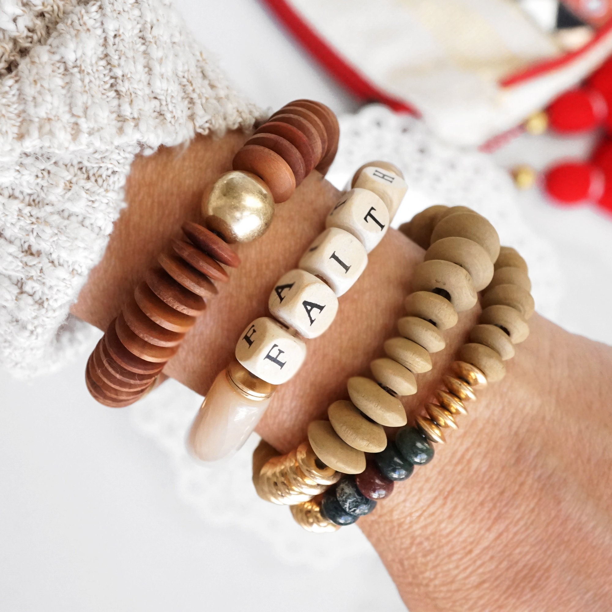 Alphabet bead bracelets | Alphabet beads, Word bracelet, Beaded bracelets