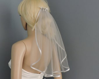 Mini Fly Away Wedding Veil with Ribbon Edge, Bridal Veil