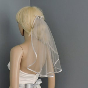 Mini Fly Away Wedding Veil with Ribbon Edge, Bridal Veil