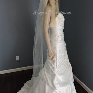 Floor Wedding Veil 1 Tier Medium Fullness Classic Bridal Veil CUT EDGE CE70X90 image 3