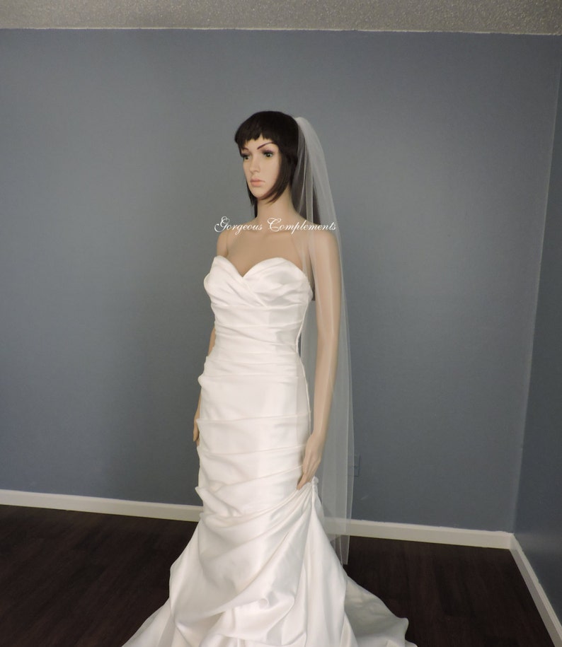 Waltz Wedding Veil Single Tier Medium Fullness Classic and Elegant Cut Edge, Bridal Veil CE55X70 image 4